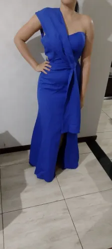 Vestido de festa elegante azul