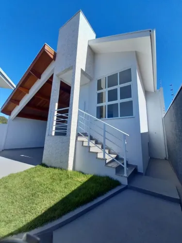 VENDA - CASA NO BAIRRO PRIMAVERA EM CONGONHAL- MG.