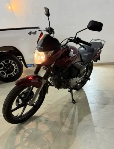 Vendo CG TINTAN 150 ex mix nova