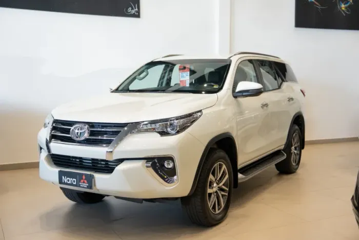 Toyota Hilux SW4 4X4 2.8 Diesel 2019