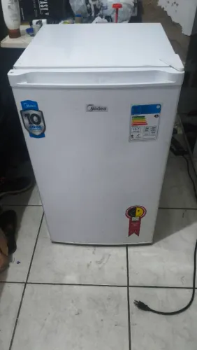 Frigo bar 124L ótimo estado