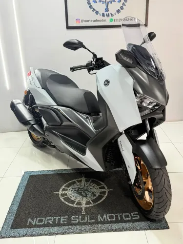 Yamaha X max 300 Connect único dono 2026