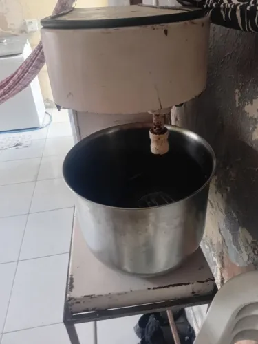 Batedeira planetari industrial
