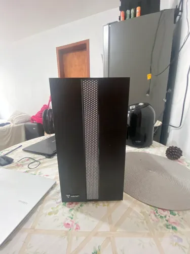 PC gamer e monitor Dell 