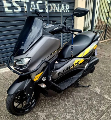 Yamaha NMAX baixo KM