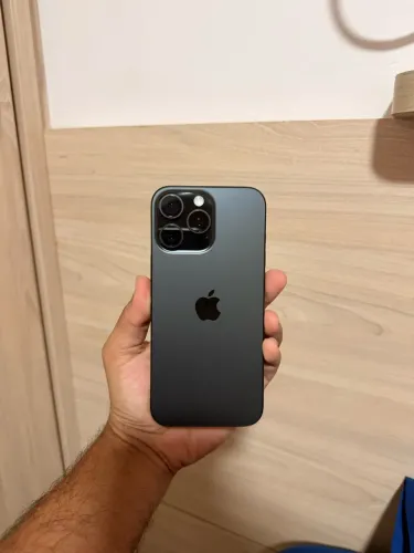 iPhone 16 Pro Max - 256GB | 94% Bateria