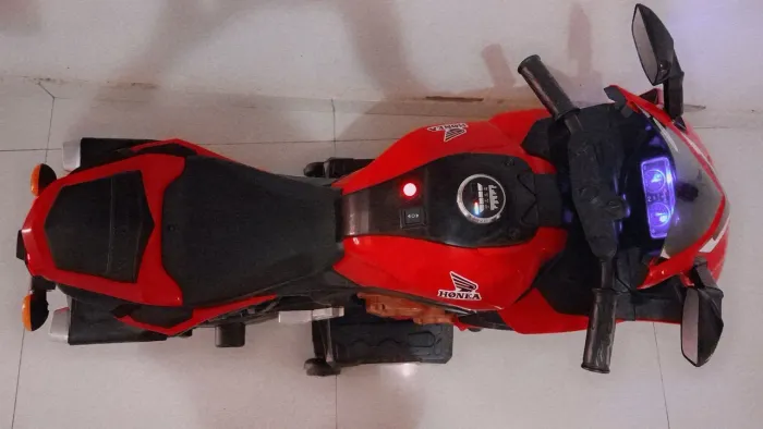 Moto eletrica infantil