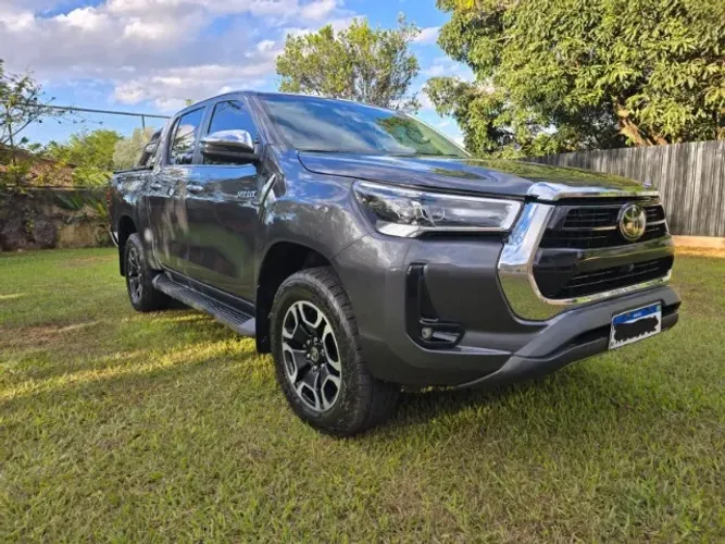 Toyota Hilux CD SRX 4X4 2.8 TDI 16V Diesel Aut. 2022