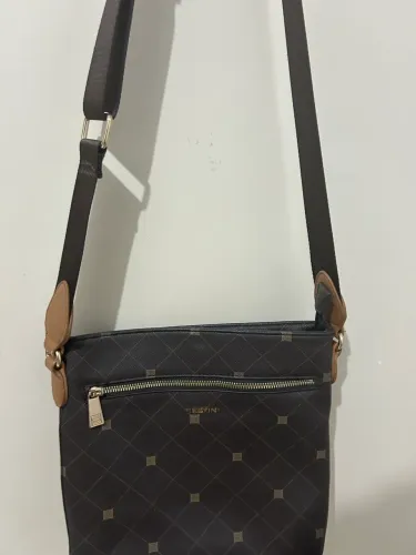 Bolsa sestini em excelente estado usado apenas algumas vezes