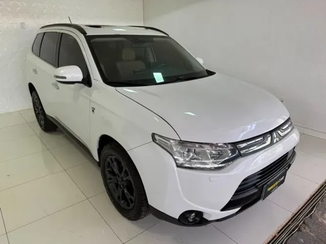 Mitsubishi Outlander 3.0/ GT 3.0 V6 Aut. 2014