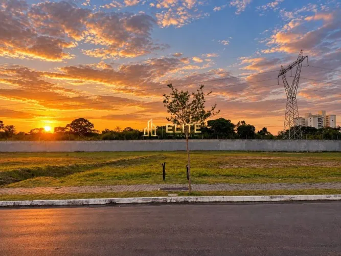 Terreno Plano de 831 m² no Urbanova, Condomínio Jardins das Nações, São José dos Campos SP