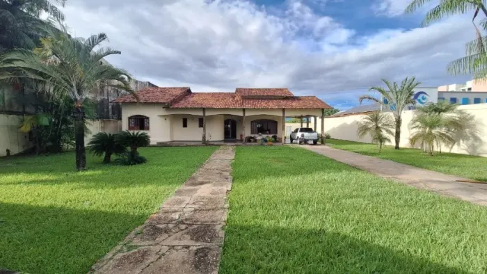 900 m² Área comercial VP8
