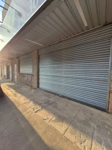 Serviços de serralheria portas automáticas