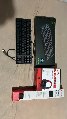 ? KIT PERIFÉRICOS GAMER ? REDRAGON + T-DAGGER + MOUSEPAD HYPERX