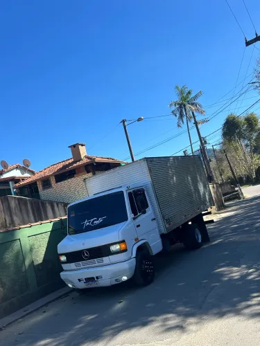 Caminhão disponível para agregamento na região serrada RJ ou baixada 