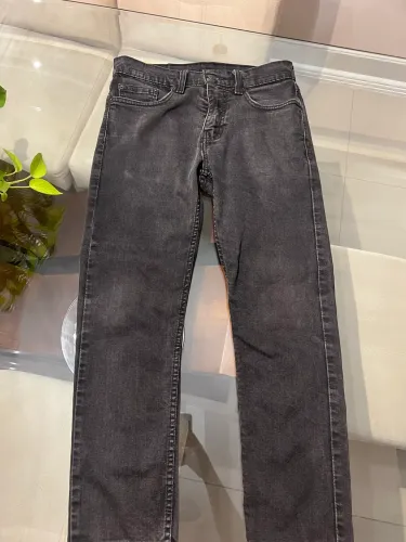 calça levis preta 512