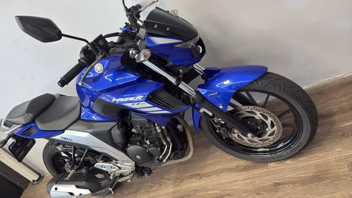 Yamaha FZ 25 250 azul 2022 , TROCO E FINANCIO 