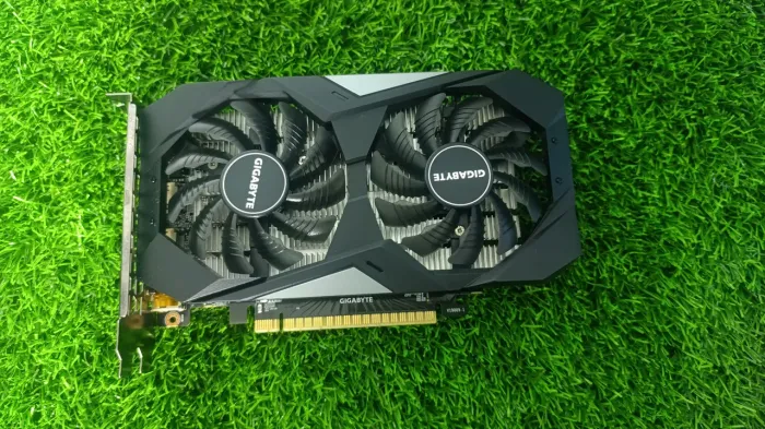 GTX 1650 4GB Gigabyte Show Até 3x S/Juros
