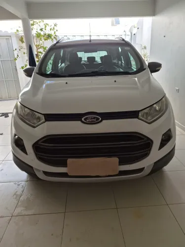 Ford Ecosport Freestyle 1.6 16V Flex 5P 2014