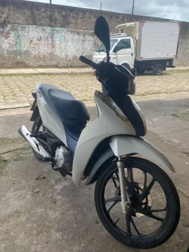 VENDO BIZ 125 2022