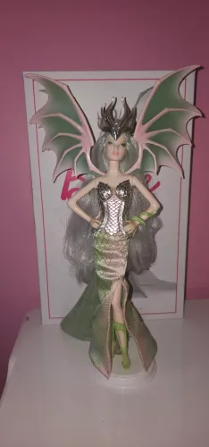 Barbie Dragon Empress signature collector