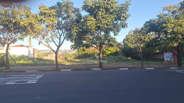 TERRENO COMERCIAL À VENDA NO PARQUE TAQUARAL EM CAMPINAS/SP