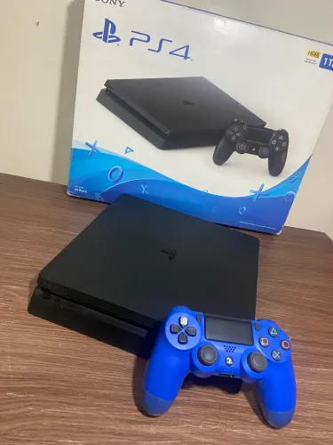 Ps4 slim 1TB