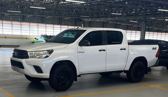 Toyota Hilux CD 4X4 2.8 Diesel Mec. 2018