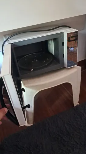 Micro ondas panasonic 21L novo
