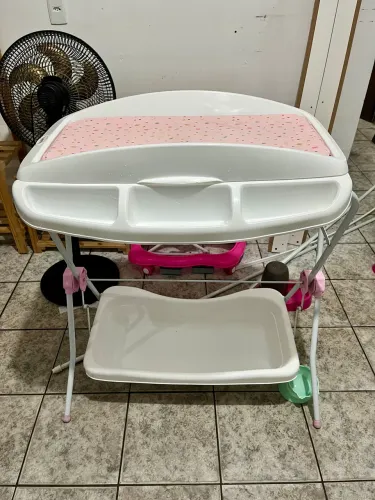 Banheira/trocador de bebê