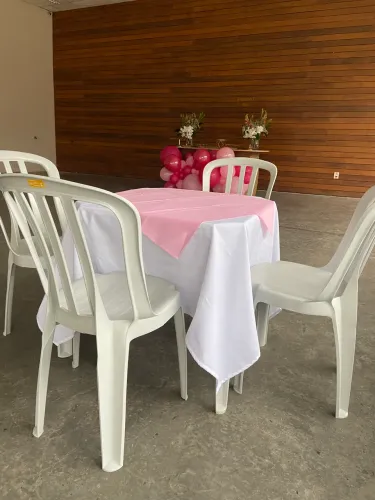Mesas, Cadeiras e Toalhas para Festas | Campinas