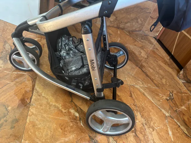 Carrinho de bebê Mobi Safety 1st