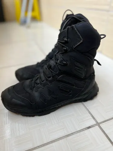 Bota tática Guaterlá