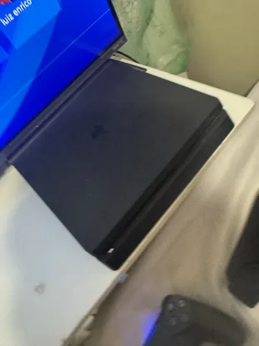 PS4 slim usado
