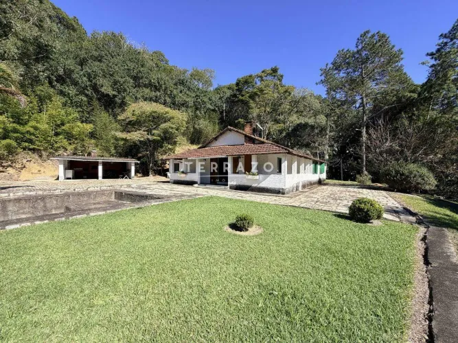Sítio à venda, 3 quartos, 2 suítes, 3 vagas, Vargem Grande - Teresópolis/RJ