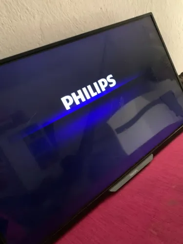 Vendo Tv Philips Para Retirada De Peças