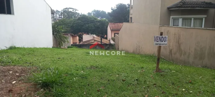 Lote em condomínio em Rua Flor de Seda - Granja Viana - Cotia/SP