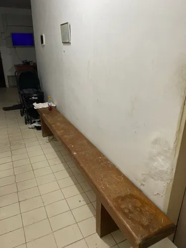 Vende-se banco