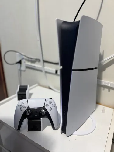 PS5 Slim 825gb