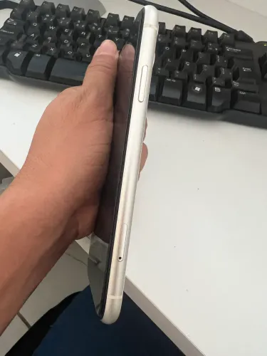 iPhone 128 gigas