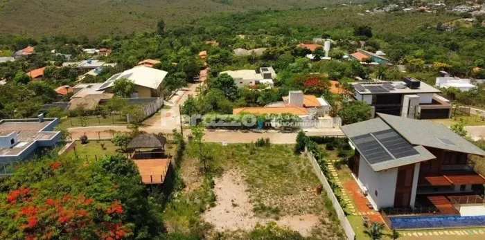 OPORTUNIDADE! Excelente Terreno no Condomínio Solar da Serra por R$380.000,00. ACEITA PERM