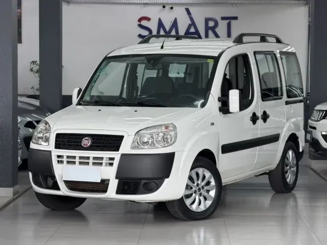 Fiat Doblo Essence 1.8 Flex 16V 5P 2017
