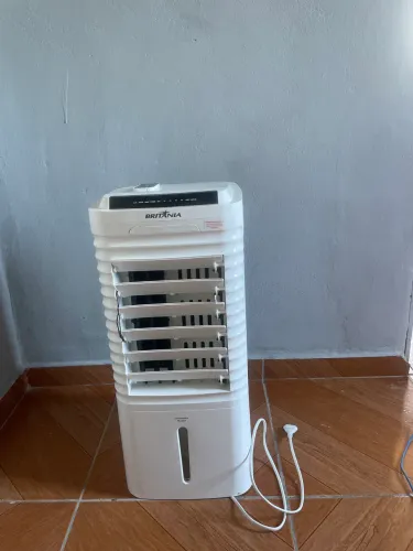 Climatizador de Ar Frio Portátil 5 Litros Britânia 4