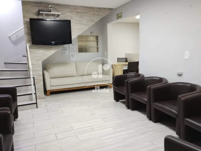 Oportunidade! Imóvel totalmente adaptado para clinica porteira fechada.