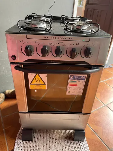 Fogão semi novo