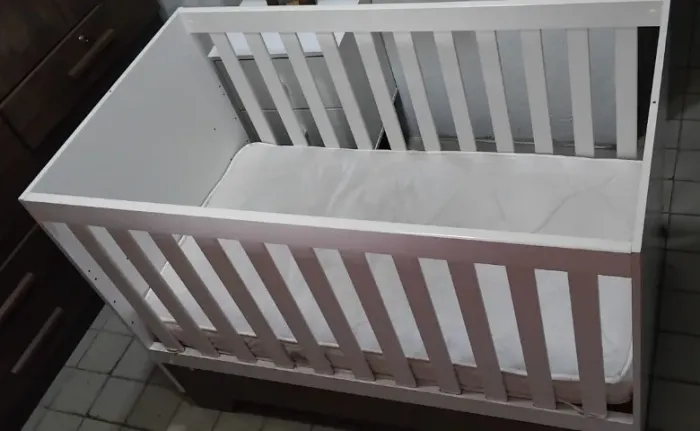 Berço / Cama com Colchão