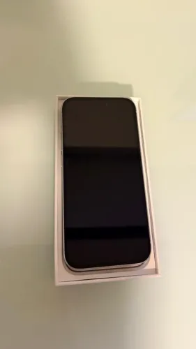iPhone 15 256GB | Branco Excelente Estado