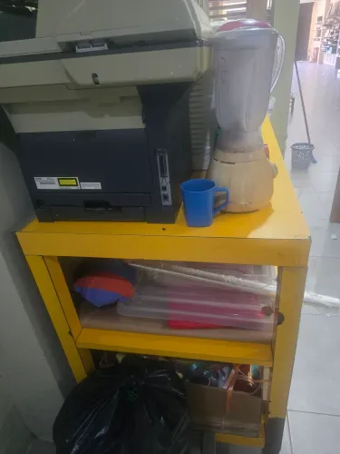 Balcão de madeira maciça massaranduba