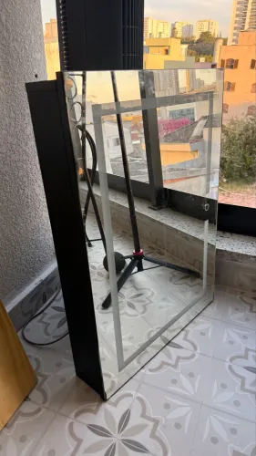 Espelho com Armário para banheiro