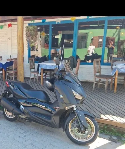 Xmax 250 estado de nova
